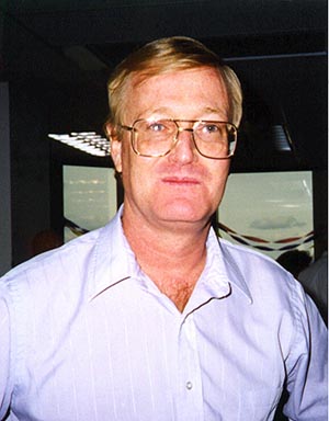 Hal L White.jpg (60160 bytes)