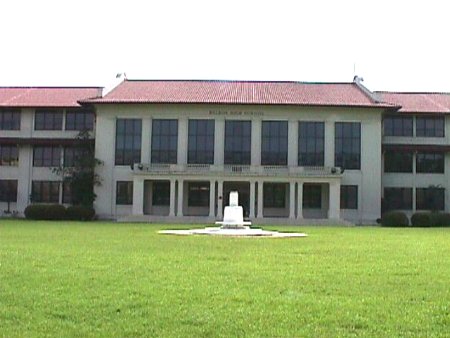 BHS001a.JPG (31169 bytes)