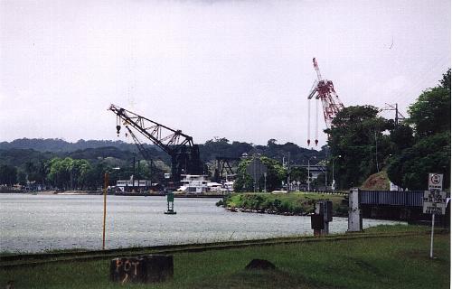 Dredging.JPG (28156 bytes)